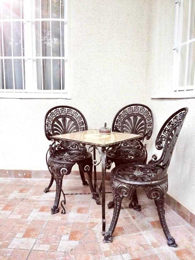 La Roberta Apartamento Budapeste Exterior foto